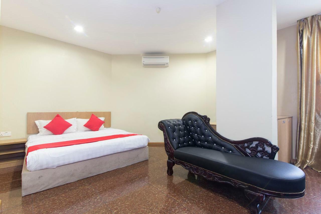 Oyo 422 Hotel Reno Kuala Lumpur Exterior foto